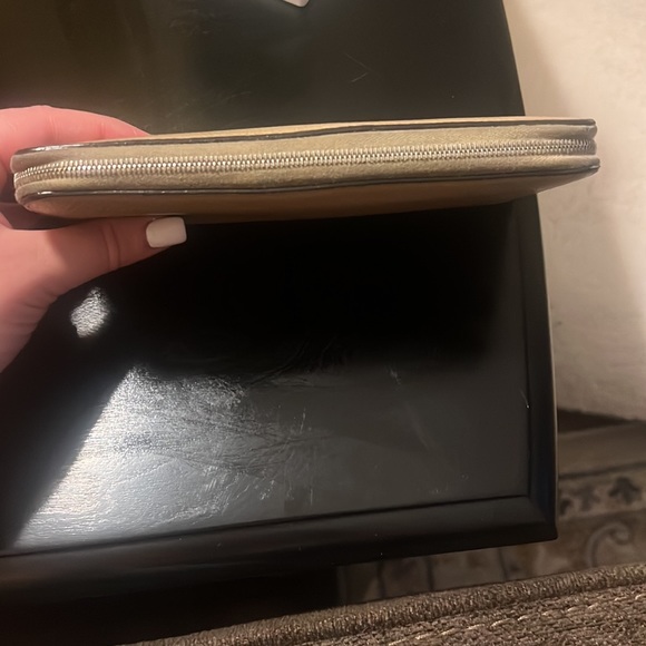 Celine Zippy Wallet - Picture 6 of 16